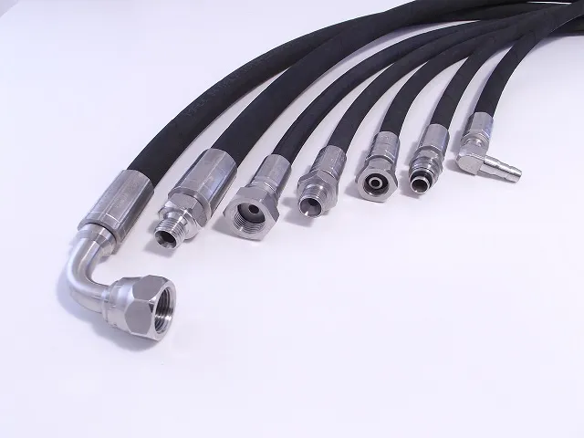 9823050 - патрубок